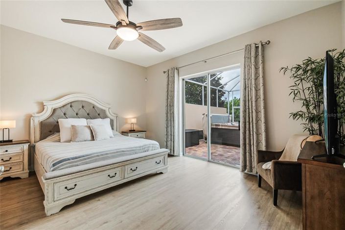Image No.30-4 Bed House for sale