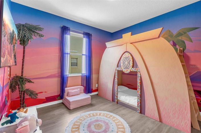 Image No.23-4 Bed House for sale