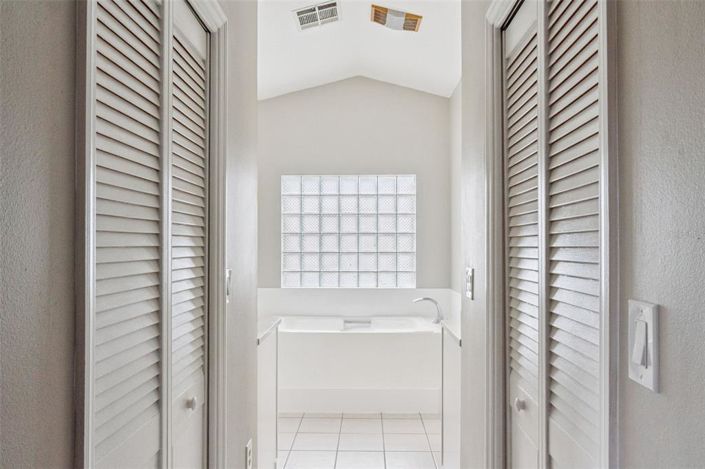 Image No.22-3 Bed House for sale