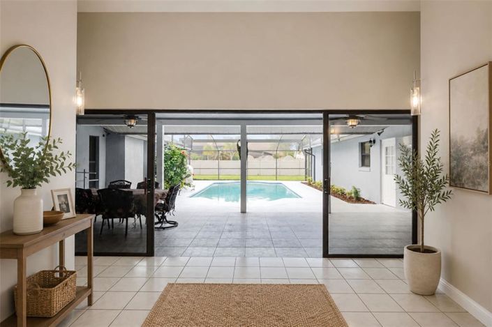 Image No.7-3 Bed House for sale