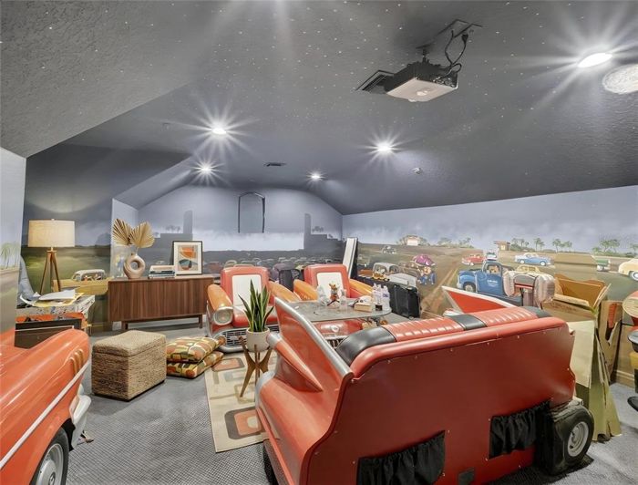 Image No.10-5 Bed House for sale