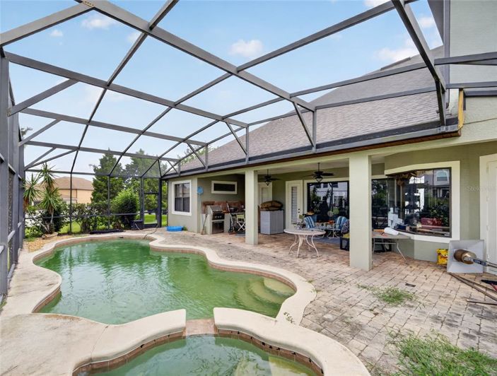 Image No.42-5 Bed House for sale