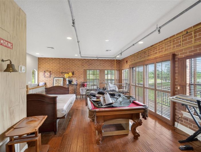 Image No.49-5 Bed House for sale
