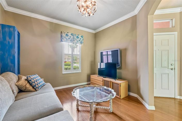 Image No.44-2 Bed House for sale