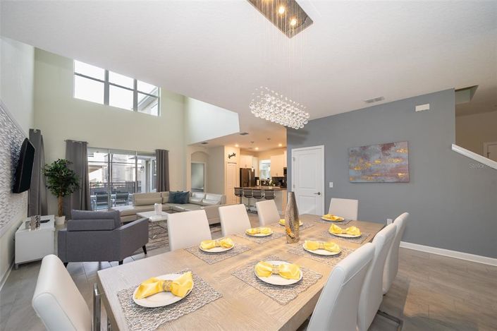 Image No.5-5 Bed House for sale