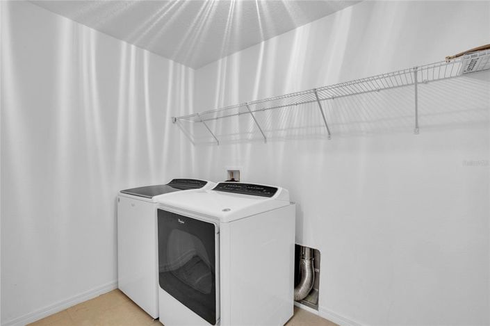 Image No.18-5 Bed House for sale
