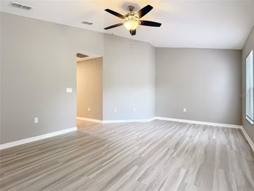 4f5344cd-26