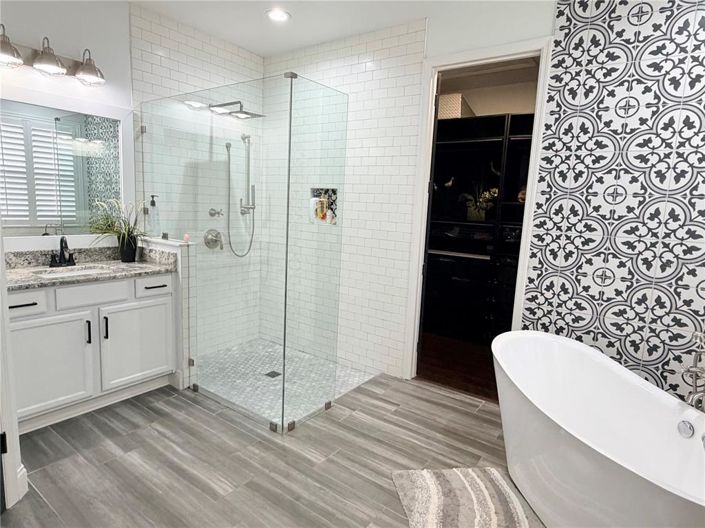 Image No.20-4 Bed House for sale