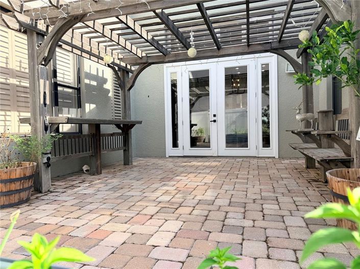 Image No.42-4 Bed House for sale