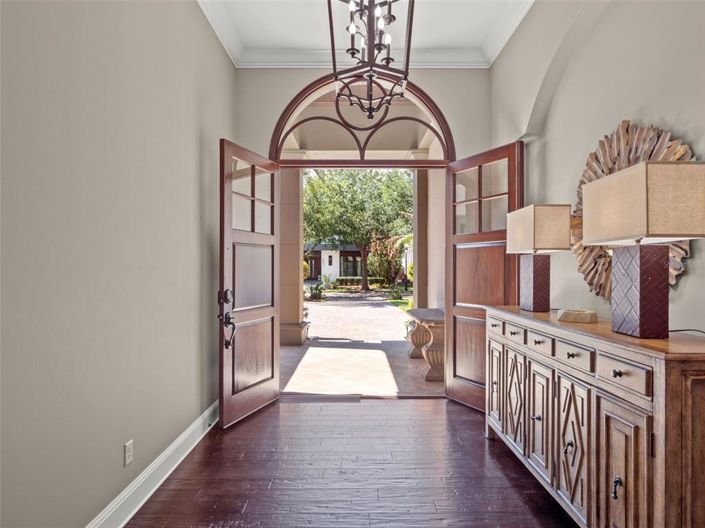 Image No.4-4 Bed House for sale