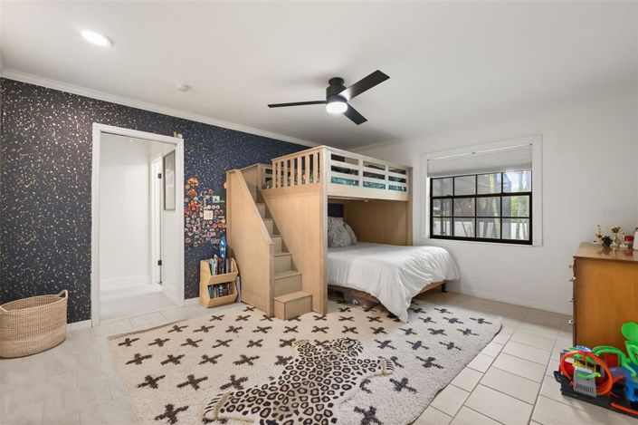Image No.34-4 Bed House for sale