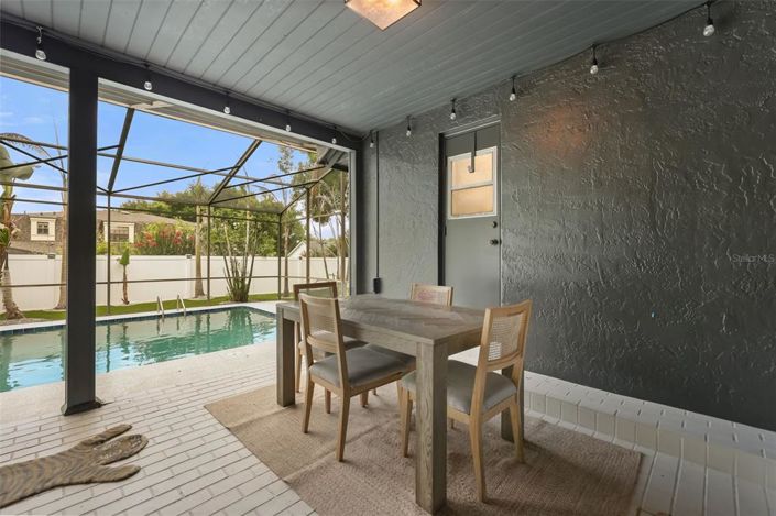 Image No.40-4 Bed House for sale