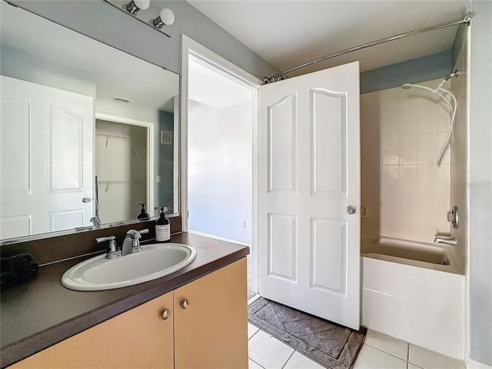 Image No.18-3 Bed Apartment for sale