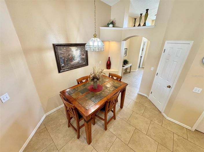 Image No.4-4 Bed House for sale