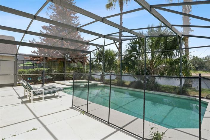 Image No.25-3 Bed House for sale
