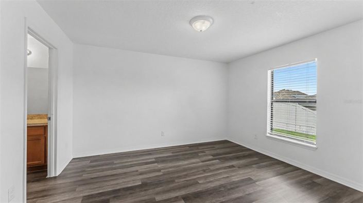 Image No.23-3 Bed House for sale