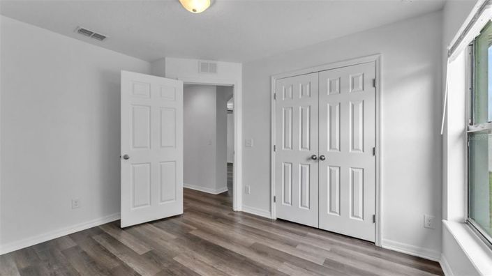 Image No.30-3 Bed House for sale