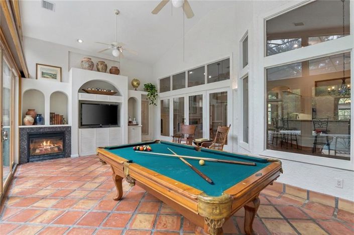 Image No.27-4 Bed House for sale