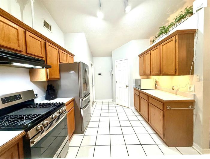 Image No.12-3 Bed House for sale