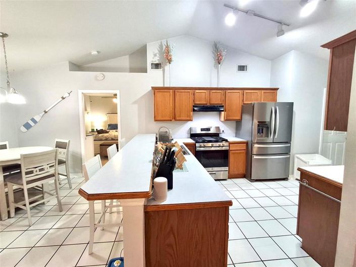 Image No.9-3 Bed House for sale