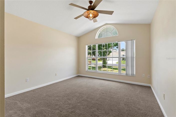 Image No.19-3 Bed House for sale