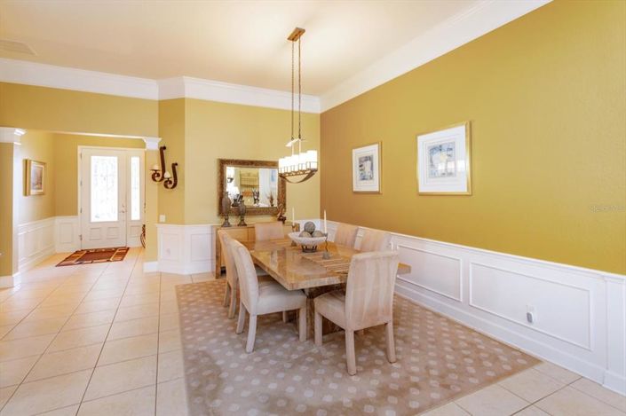 Image No.17-3 Bed House for sale