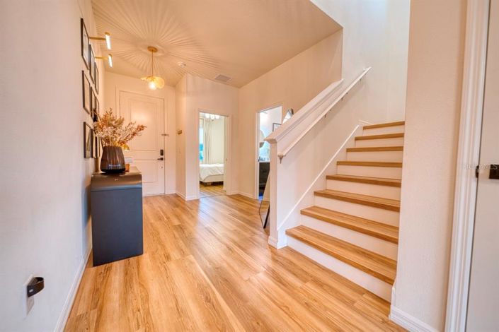 Image No.37-5 Bed House for sale