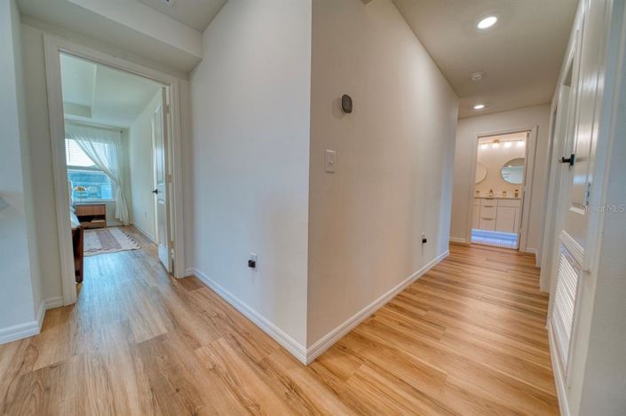 Image No.40-5 Bed House for sale