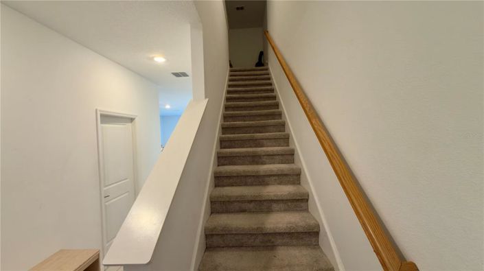 Image No.4-3 Bed Townhouse for sale