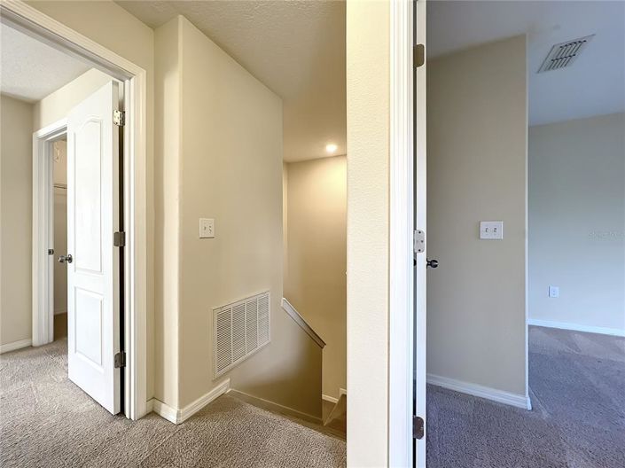 Image No.29-3 Bed Townhouse for sale