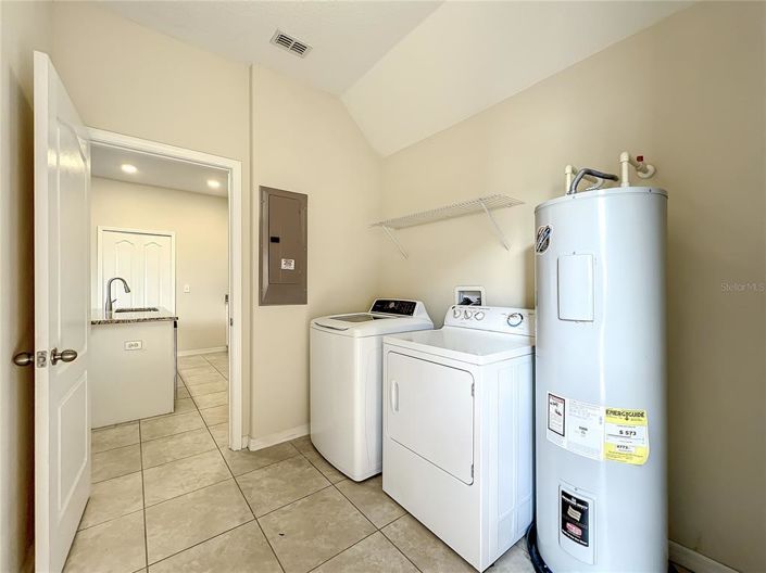 Image No.42-3 Bed Townhouse for sale