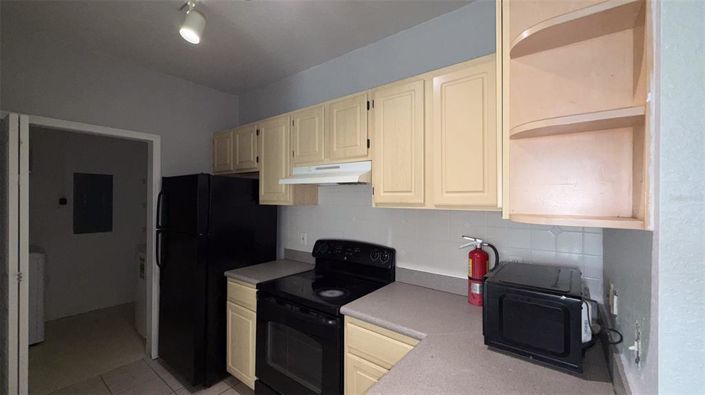 Image No.12-2 Bed Apartment for sale