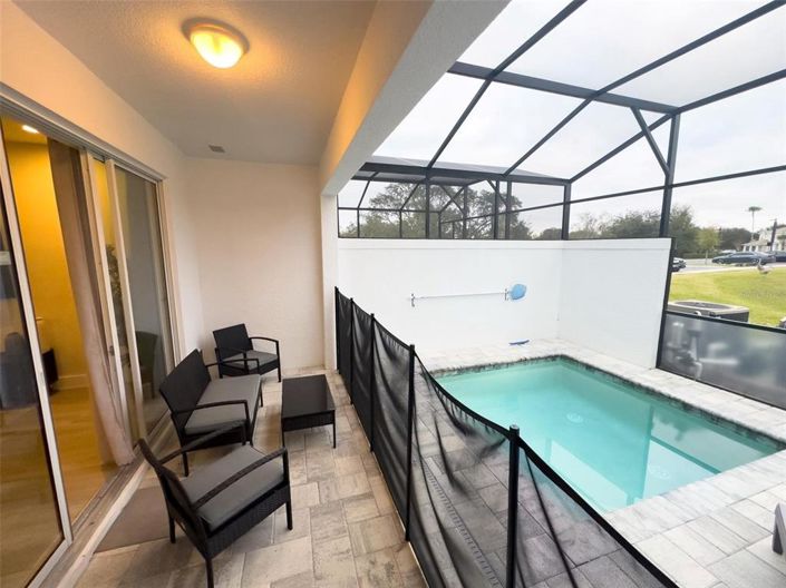 Image No.18-3 Bed Townhouse for sale