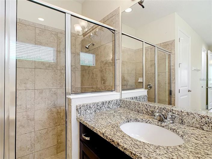 Image No.28-4 Bed House for sale
