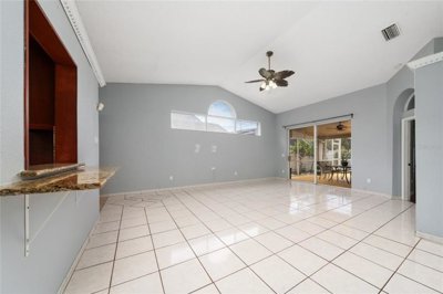 8d076785-473