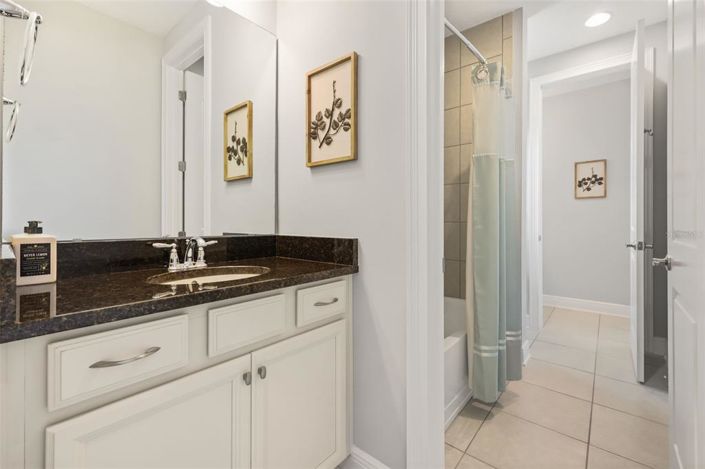 Image No.45-6 Bed House for sale