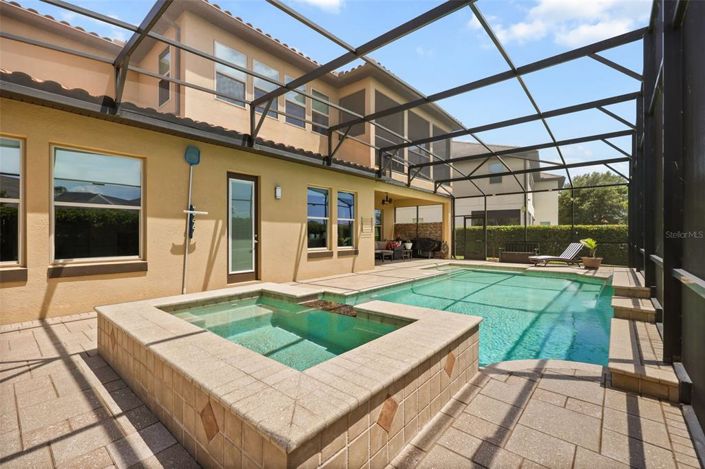 Image No.55-6 Bed House for sale