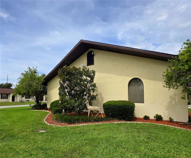 Image No.43-2 Bed House for sale