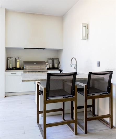 Image No.44-4 Bed House for sale