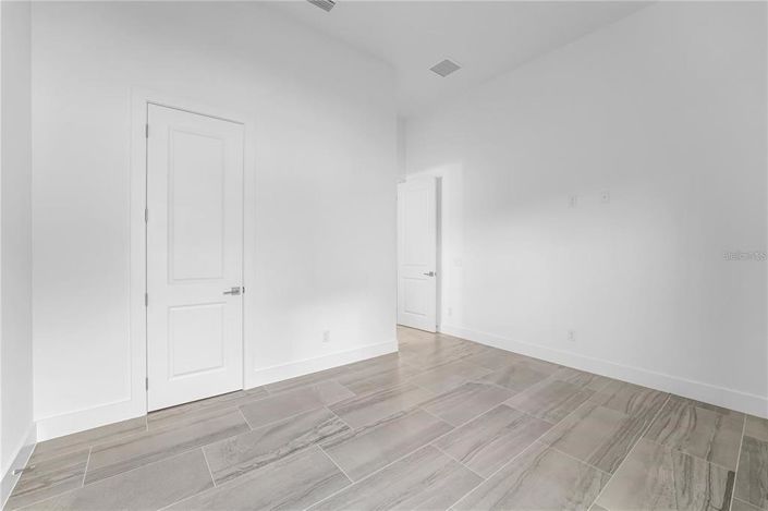 Image No.47-6 Bed House for sale