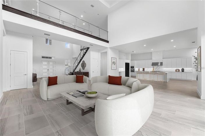 Image No.7-6 Bed House for sale