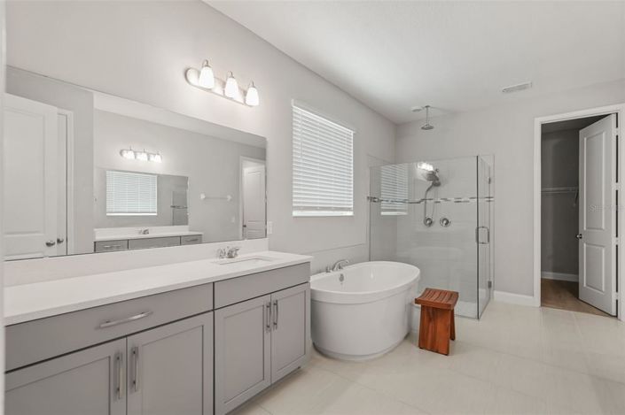 Image No.47-5 Bed House for sale