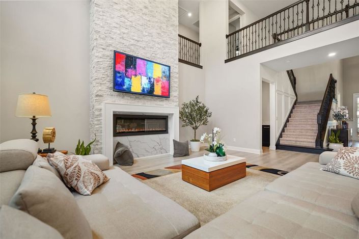 Image No.6-5 Bed House for sale