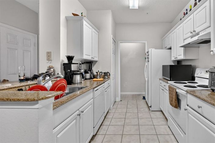 Image No.16-2 Bed Apartment for sale