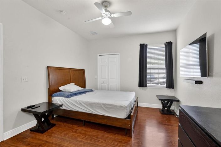 Image No.19-2 Bed Apartment for sale