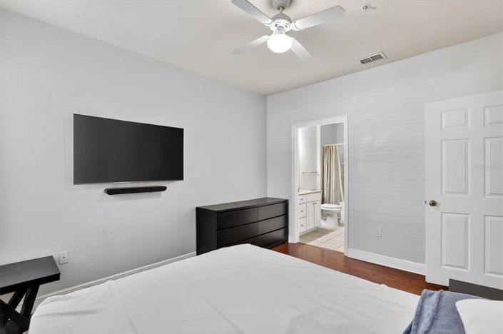 Image No.22-2 Bed Apartment for sale