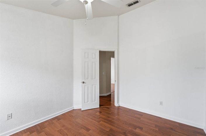 Image No.21-4 Bed House for sale