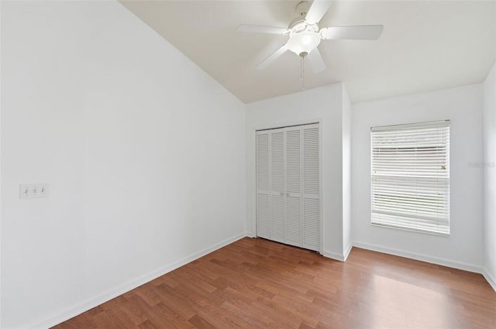 Image No.22-4 Bed House for sale