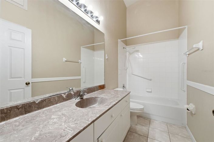 Image No.26-4 Bed House for sale