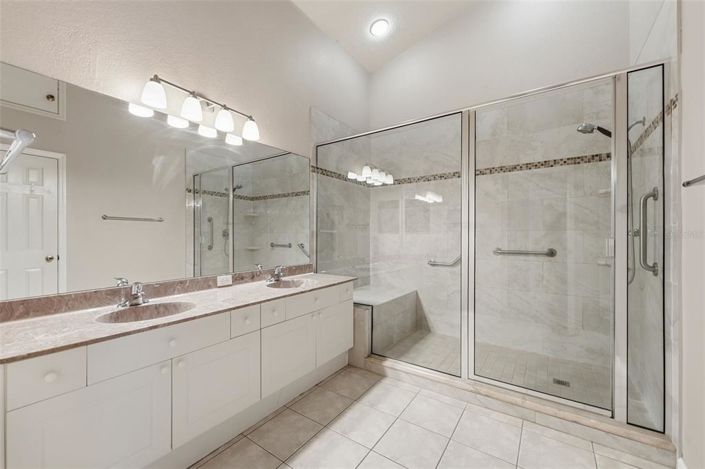 Image No.27-4 Bed House for sale